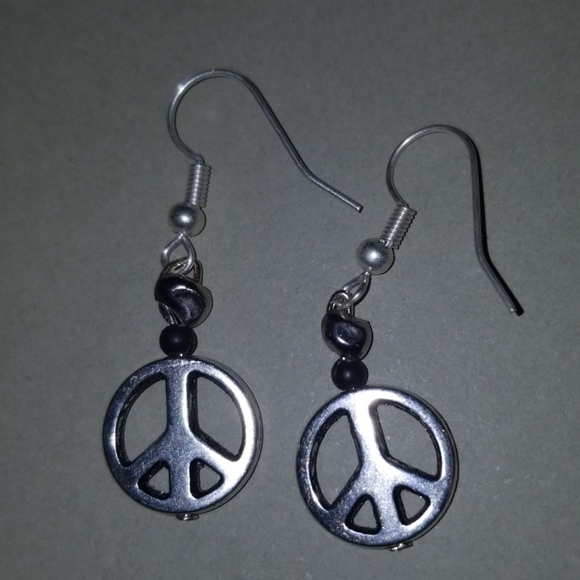 Wear Your Positive Peace  Sign Earrings - Picture 1 of 1